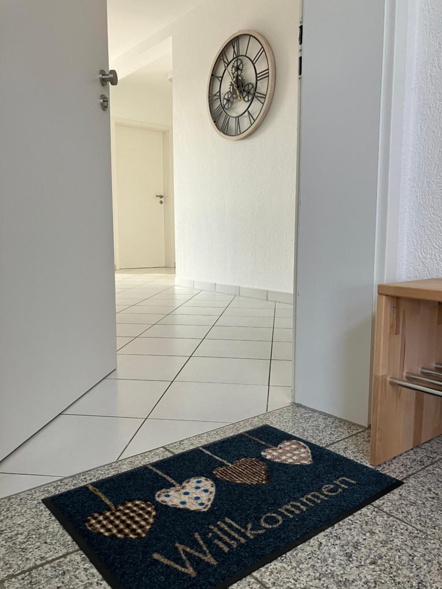 Ferienwohnung Frickenhausen Am Main Apartment *